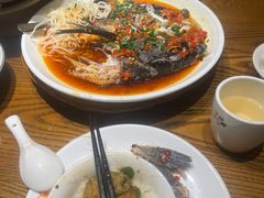 -爱碗亭·鲜炒湖南菜(壹城中心店)
