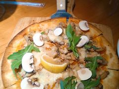 培根蘑菇薄脆披萨（10寸）-新贝乐意大利餐厅(苏州中心店)