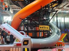 -嗨翻Hi-Fun竞技主题乐园·蹦床亲子生日轰趴(国光1937店)