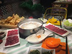 -疆牛出栏·潮汕牛肉火锅(德汇万达店)