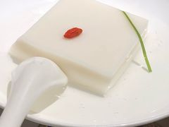 杏仁豆腐-京味斋·北京烤鸭(北京南站洋桥店)