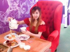 -爱丽丝冒险奇遇记