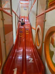 -动力星球家庭亲子游乐中心