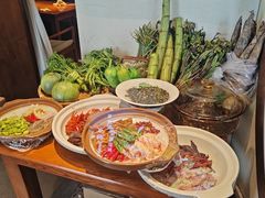 -鸽舞笙平金牌烧鸽子·融合菜(鲁谷店)