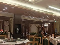 -广州中心皇冠假日酒店·百粤楼