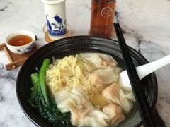 -上海漕河泾万丽酒店