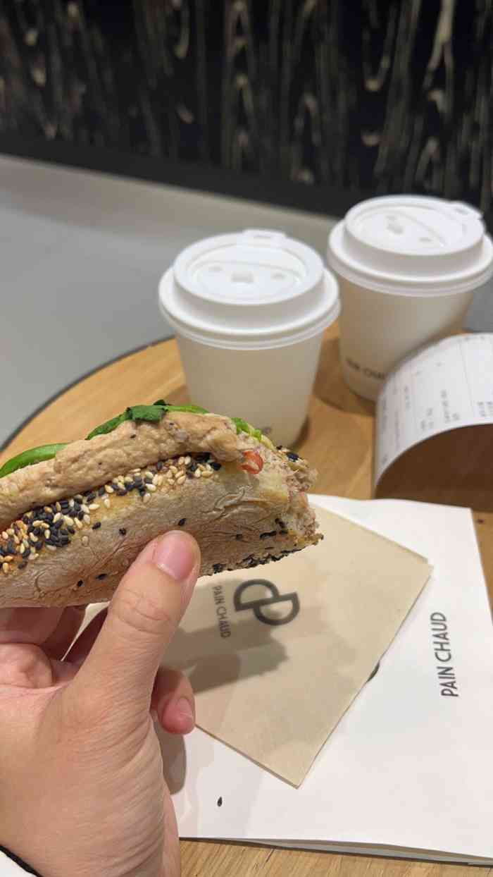 pain chaud 百丘(尚嘉中心店)-"来尚嘉中心闲逛,晚餐后路过这里,看到