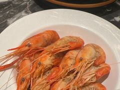 -牛YO寿喜烧·铁板烧和牛火锅自助(市府恒隆店)