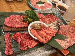 -炼火烤肉店