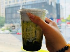 -星巴克臻选(南京艾尚天地店)