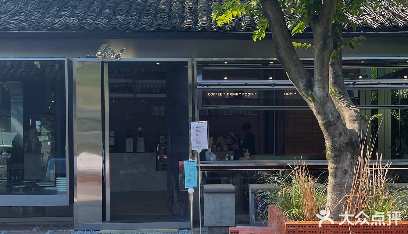 景区里还藏着这么美的露营咖啡店