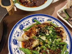 -诗爷牛尾汤(大坪英利店)