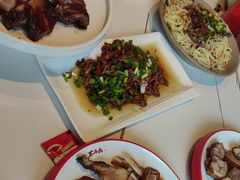 -老鼎万春卤菜(五代传承创始老店)