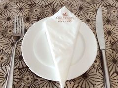 -东方豪景花园酒店·怡景旋转餐厅