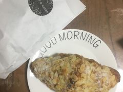 杏仁牛角包-WHEAT&BAKER麥(高新创合中心店)