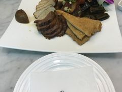 -天下三绝 牛肉面/红酒