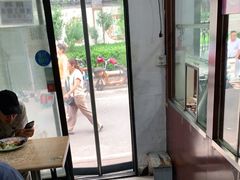 -粤味轩快餐店(天下第一泉店)