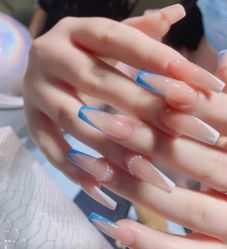 -悦指间美甲美睫