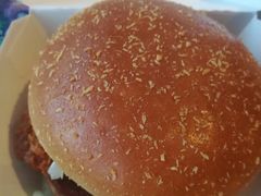 肯德基避风塘大虾鸡腿双层堡-肯德基(绿溪谷店)
