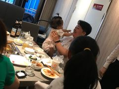 -海底捞火锅(高新万达店)