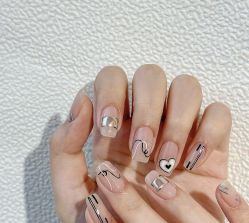 -LILY NAILS美甲美睫