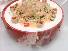 -千灯盛汇·头牌粤菜(致越优城店)