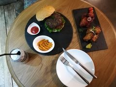 -HIGH FIVE哈福手工汉堡(桂林路店)