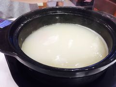 -在蒙自过桥米线