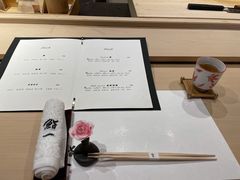 餐具摆设-鮨一日本料理(大中华店)