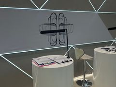 -上海宝信宝马4S店