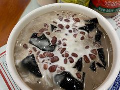 红豆椰汁烧仙草-捷信牛奶甜品世家(学府店)