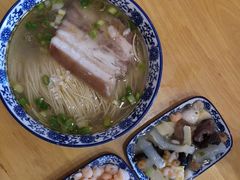 枫镇大肉面-裕兴记(东门町店)