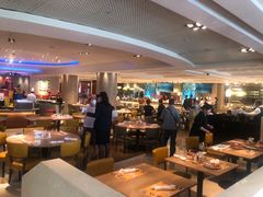 -咖啡苑自助餐厅·中国大饭店