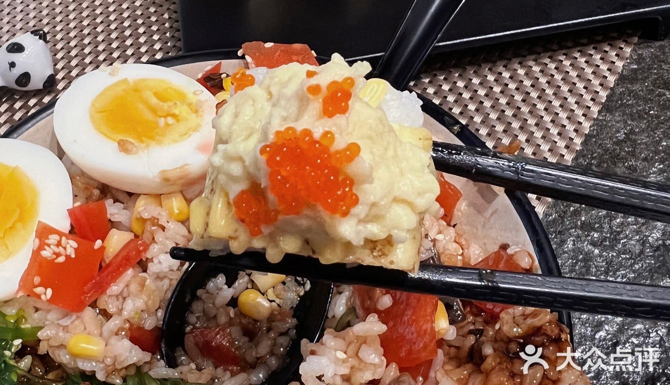 太原这家治愈系日式食堂里竟然藏着这么好吃的酥皮榴莲