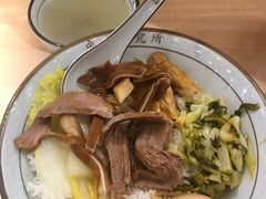 -狮头牌卤味研究所·卤味饭(花城汇南区店)