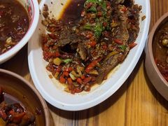 -老三样·美食研究中心(世贸路店)