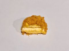鸡肉丝小贝-鲍师傅糕点(青年汇店)