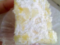 菠萝粒-红宝石·鲜奶小方·海派西点房(南丹店)