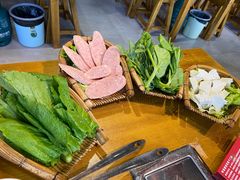 -阿婆情腊排骨火锅(饮玉巷店)