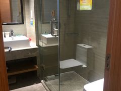 -上海怡沁园度假酒店
