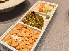 -荷塘秋月·本帮江浙菜(国权路店)