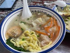 鲜肉馄饨-长人馄饨铺(解放街店)