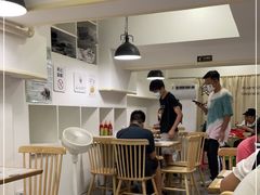 用餐区-水牛奶皇后糖水铺