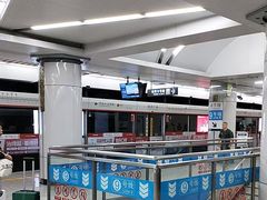 -铁西广场(地铁站)