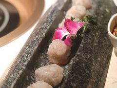 干贝咸蛋黄虾滑-哥老官重庆美蛙鱼头(西湖银泰十一哥店)