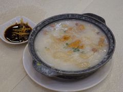 古法荔湾艇仔粥-龙的酒楼·手工早茶·顺德菜(近良路店)