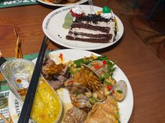 -亚马逊环球美食百汇(新城吾悦广场店)