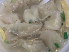 刀鱼馄饨-老半斋(福州路店)