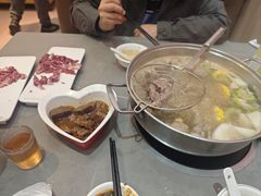 -官塘陈记鱼生·潮汕砂锅粥·牛肉火锅(潮枫路总店)