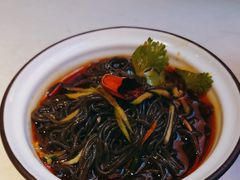 -鸣记脆皮烤鱼·海鲜烤鱼(三八广场店)